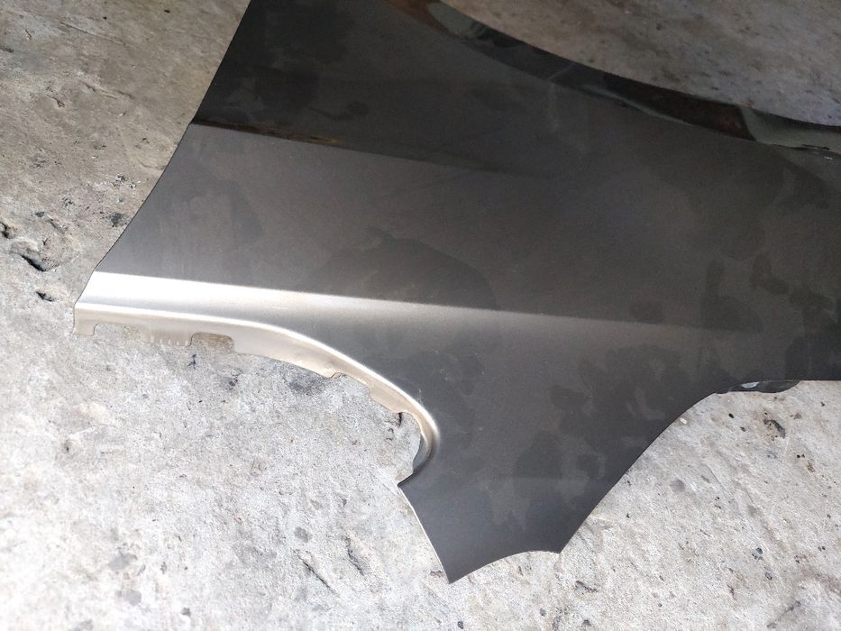 Крило ліве Golf sportsvan