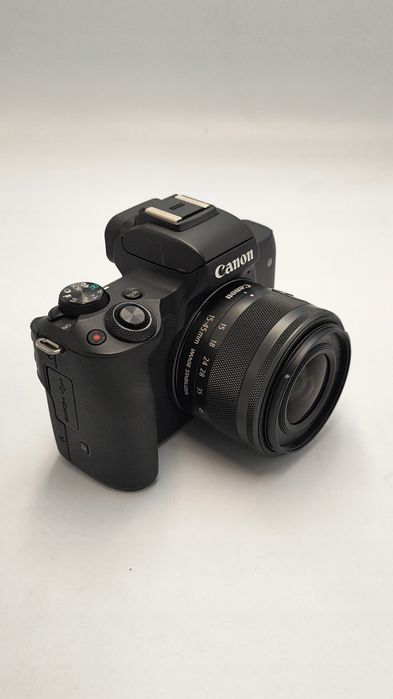 Aparat fotograficzny Canon EOS M50 15-45 STM zadbany + torba