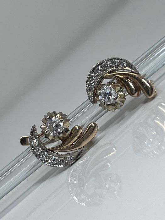 Золотые серьги с бриллиантами СССР,Золоті сережки  з діамантами