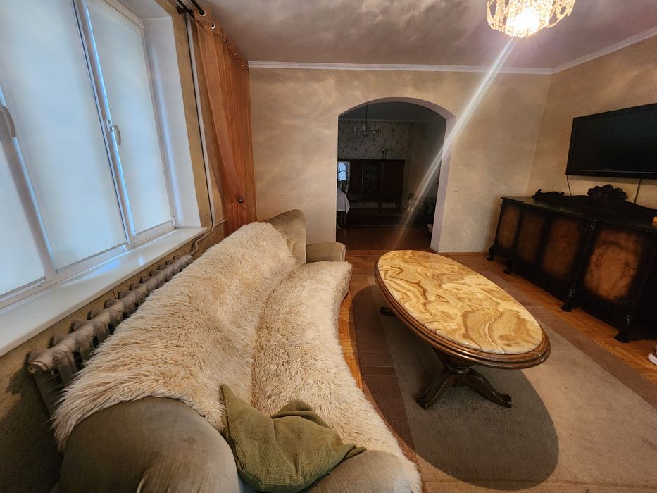 Продається будинок 120 м² у центрі – ідеальний для життя та бізнесу