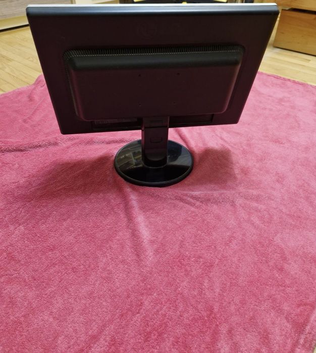 Продам монітор LG