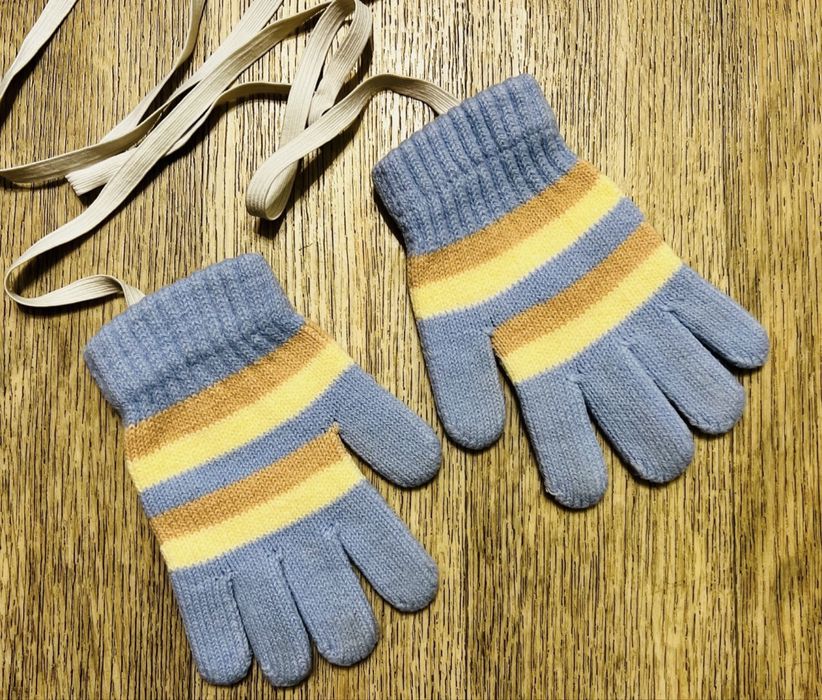 М’якенькі тепленькі щільні рукавиці на резинці, 6–8 років