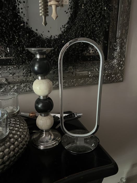Stylowa lampa ledowa na biurko, lub dekoracyjne