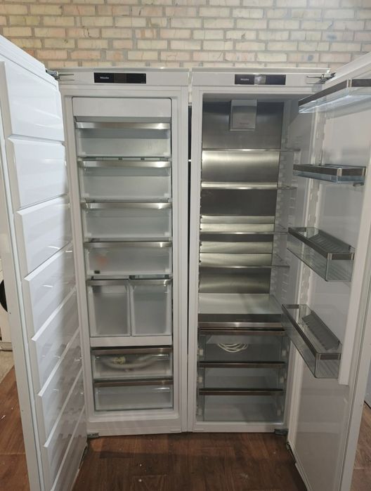 Встраиваемая холодильная и морозильная камера MieЛe Side-by-Side