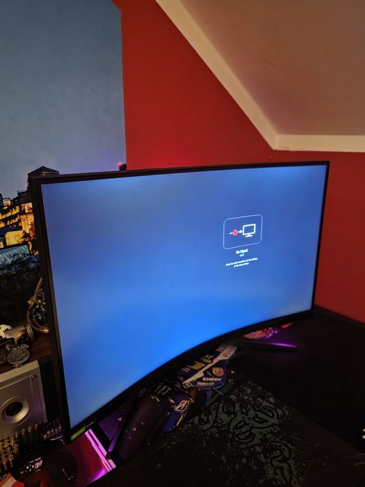 Monitor Samsung Odyssey G7 32" | 240Hz | 1ms | WQHD