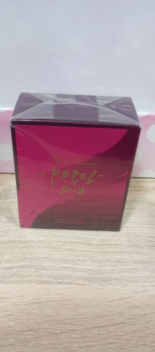 Far away rebel diva Avon