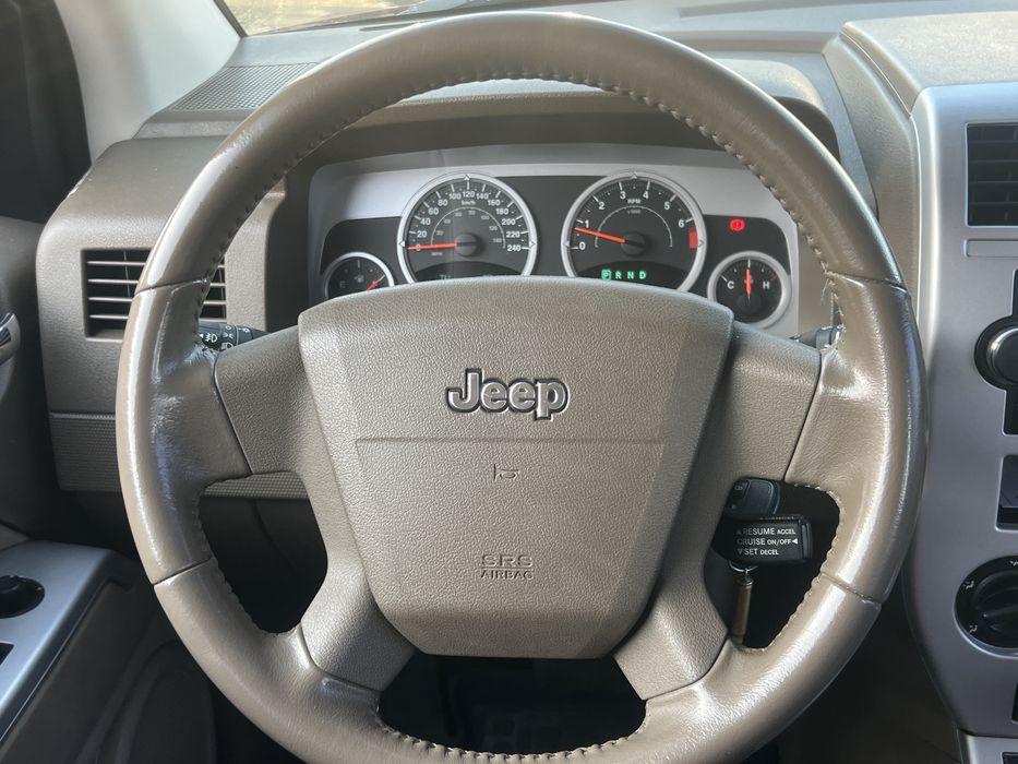Офіційний Jeep Compass