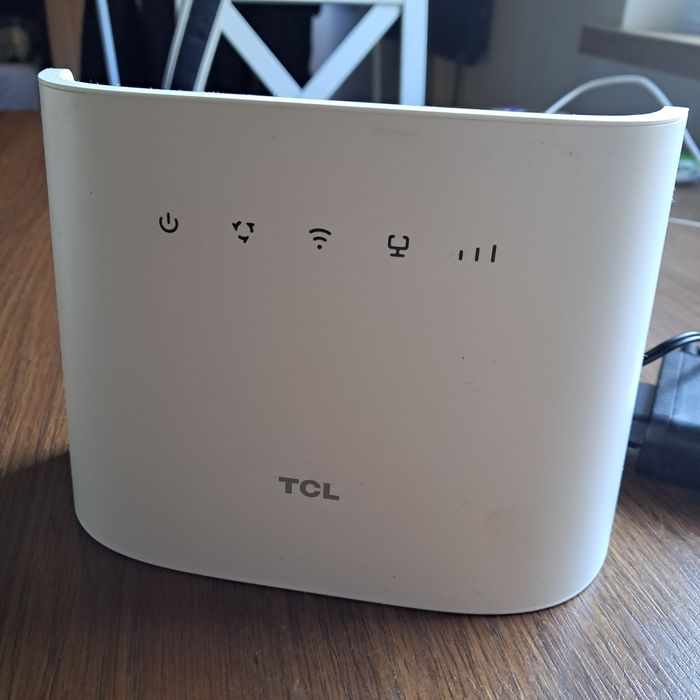 TCL LinkHub router HH63V1