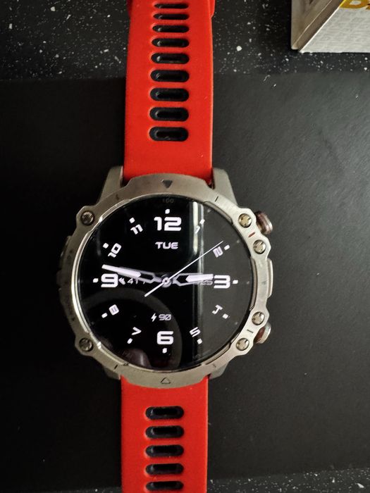 Smartwatch Amazfit Falcon