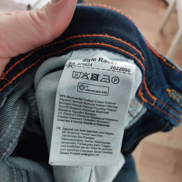 Spodnie dżinsowe chłopięce r 28/30 ok 158cm
