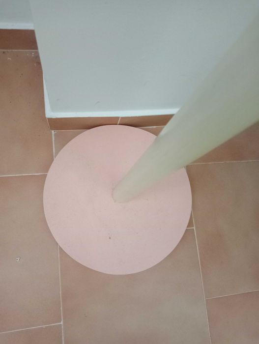 Bengaleiro de pé criança