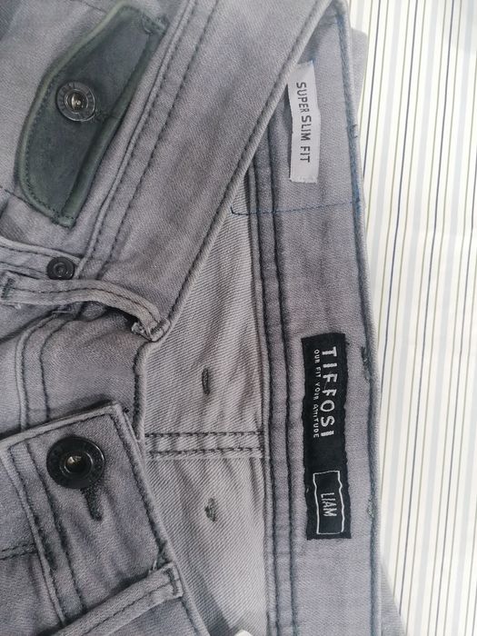 Calças de ganga cinzentas Tiffosi