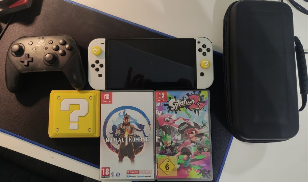 Nintendo Switch OLED + Dodatki