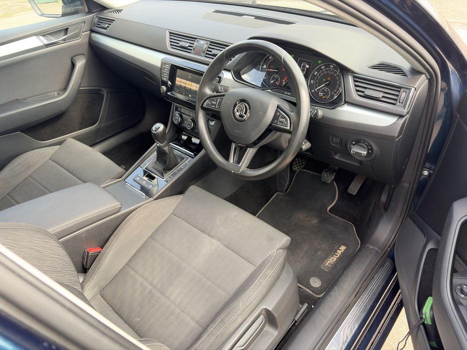 Житомир Skoda SuperB 32.0дизель CRLB 2015 праве кермо в Житомирі