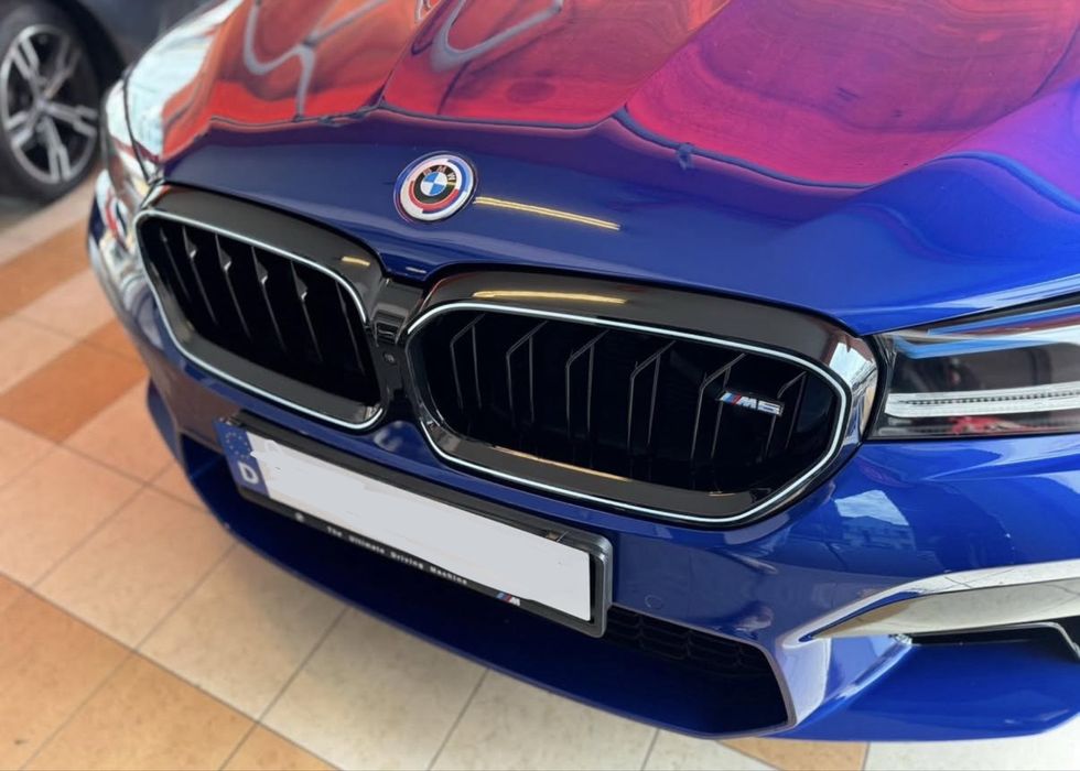 Ноздри M5 M-Performance Iconic Glow LED решетка BMW 5 G30 G31