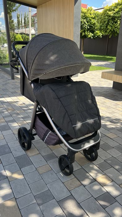Прогулянковий візок Carrello Bravo(прогулочная коляска carrello camino yoya anex joy)