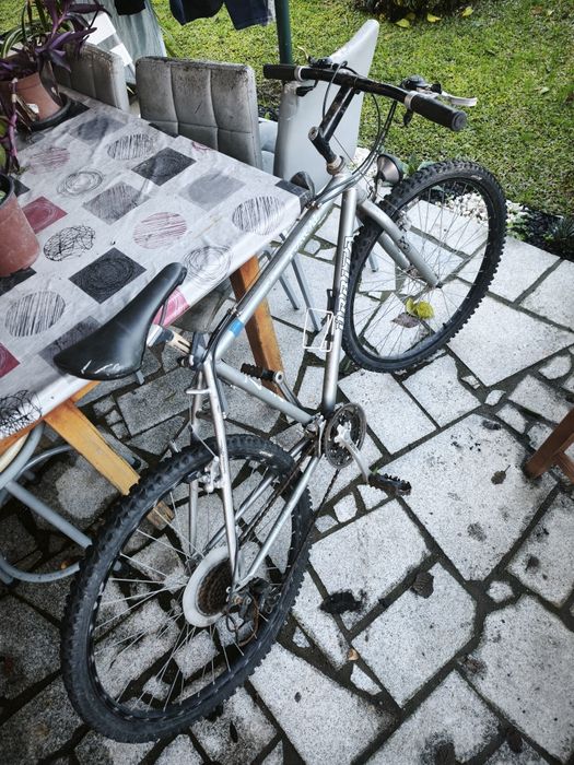 Bicicleta em bom estado