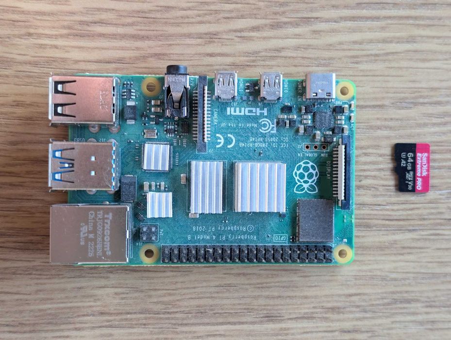 Raspberry Pi 4 Model B 8GB + cartão SanDisk Extreme PRO 64GB (2 unidades)