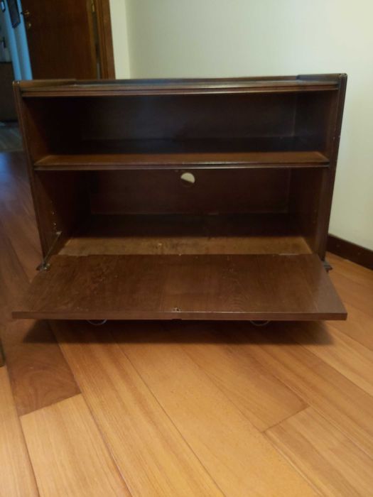 Mesa para TVclássica