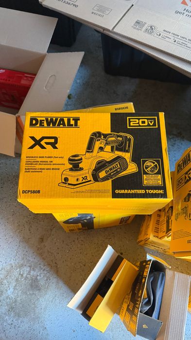 DeWalt    Plaina