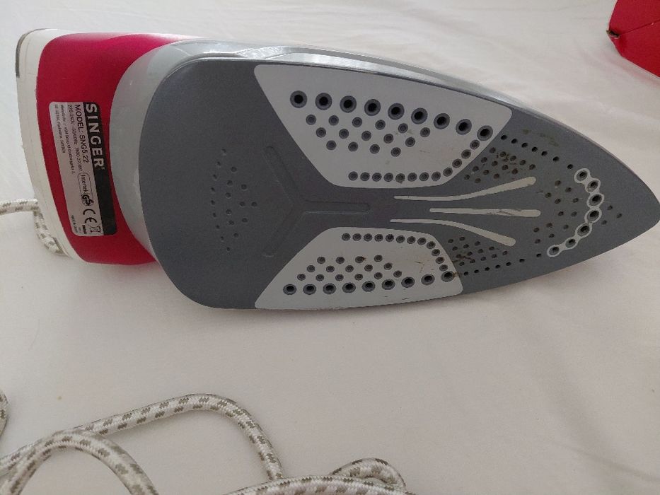 Ferro de engomar Singer SNG5.22 – 2200 W