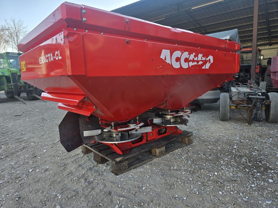 Rozsiewacz Kverneland Accord Exacta CL  2012r