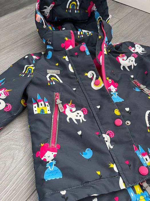 Курточка на весну для дівчинки