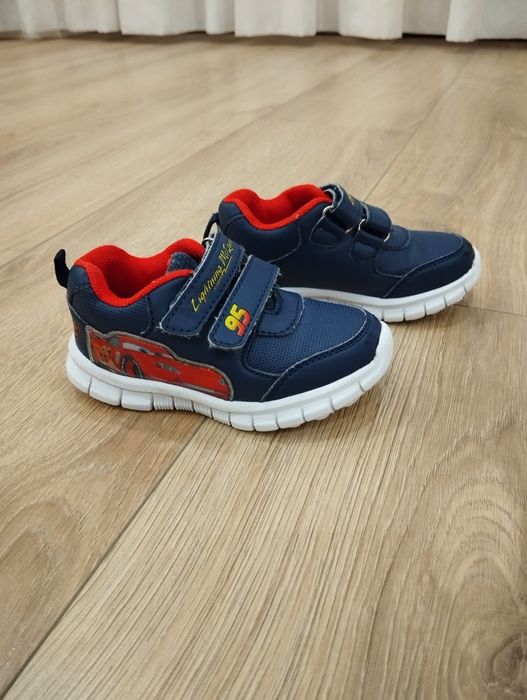 Buty chłopięce 22 Cars Auta Zygzak McQueen
