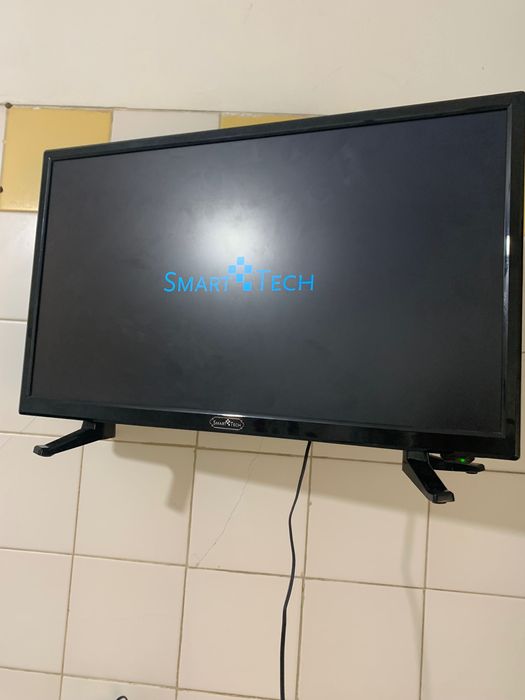 Vendo está tv fãs de munitor bom preço