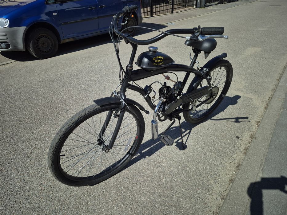 Rower z silnikiem spalinowym 50cc – cruiser mały przebieg
