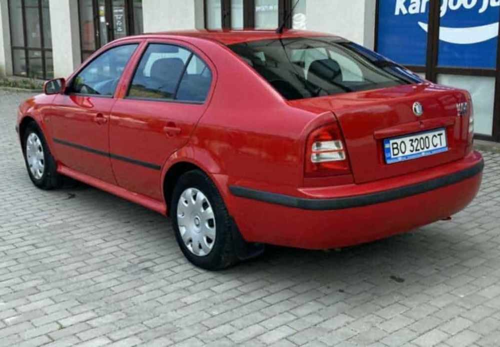 Продам Skoda Octavia 1.6 gaz