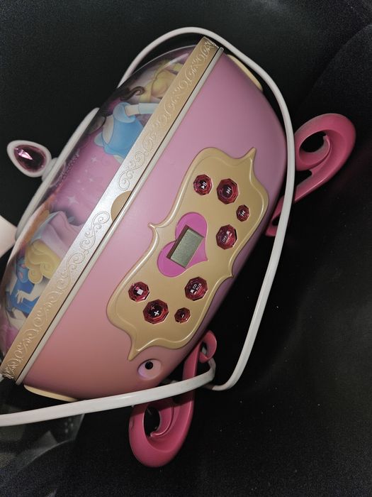 Leitor de cds das princesas