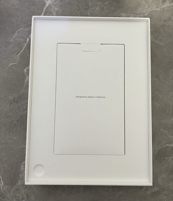 Tablet APPLE iPad 11" 11 gen. 128 GB Wi-Fi Srebrny + Rysik Apple Pencil