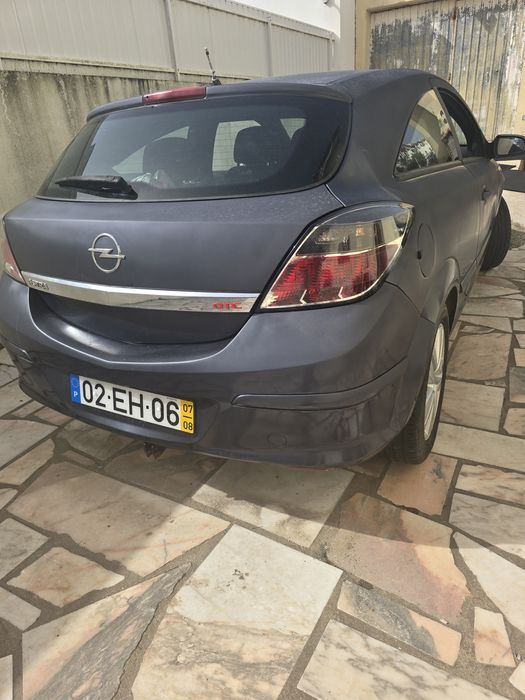 Opel Astra H Gtc 1.7