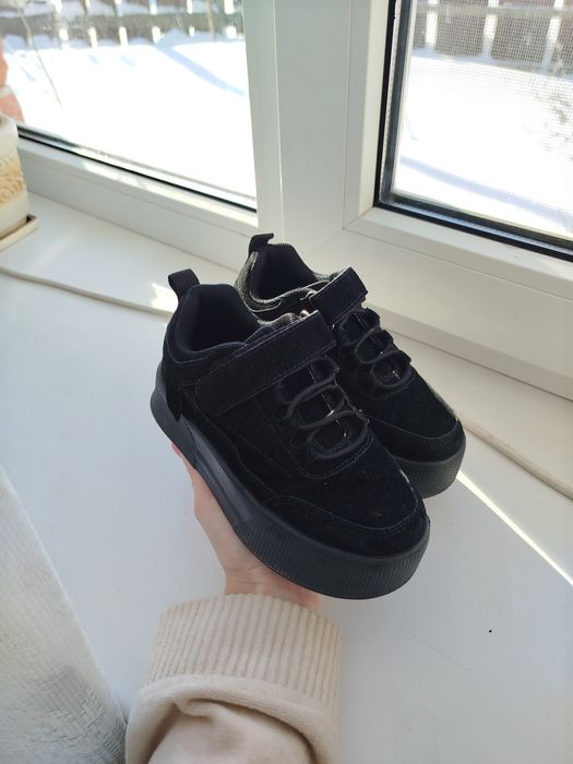 Замшеві кросівки для хлопчика