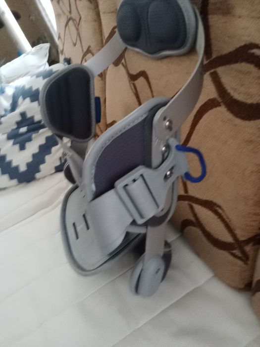 Colete ortopédico novo