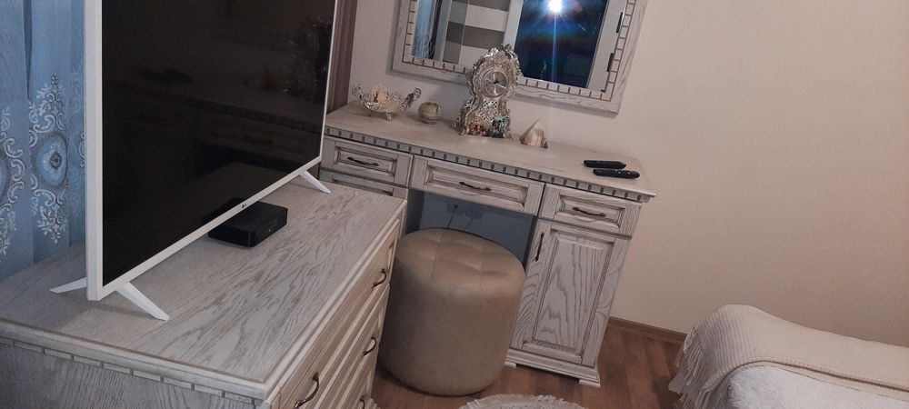 Без відкл СВІТЛА ! квартира центр Новий Рік вільна подобово посуточно