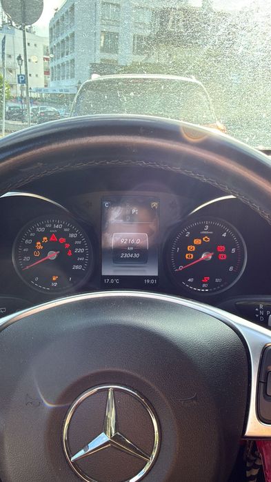 Carrinha Mercedes C 200d
