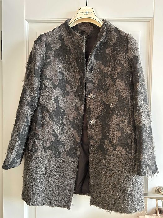 Lekki, wygodny płaszcz Sisley rozmiar 38