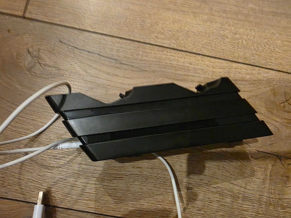 Ładowarka Stacja Ładująca PS4 Snakebyte Playstation 4 na Dwa pady