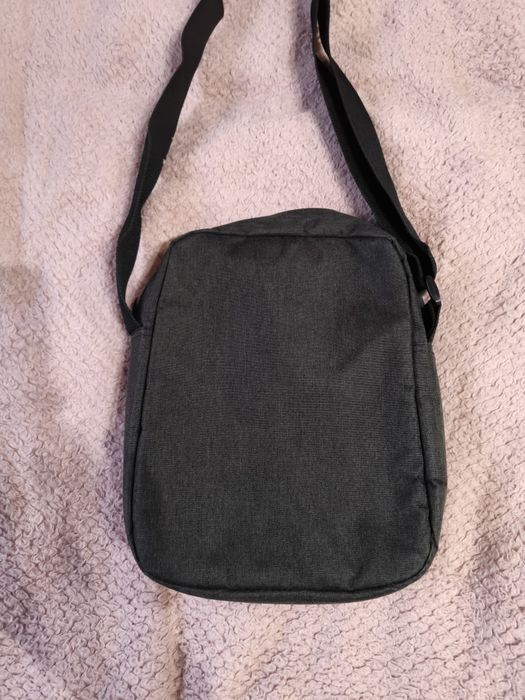 Używana torebka Diverse Performance