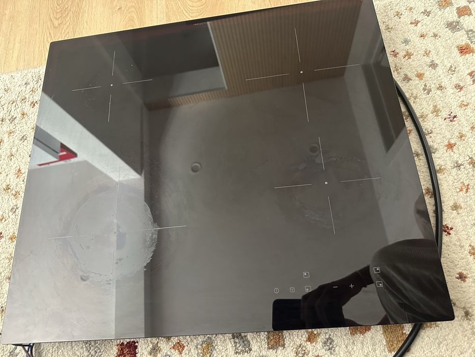 Placa de indução VILSTA 64B4A00AA com avaria