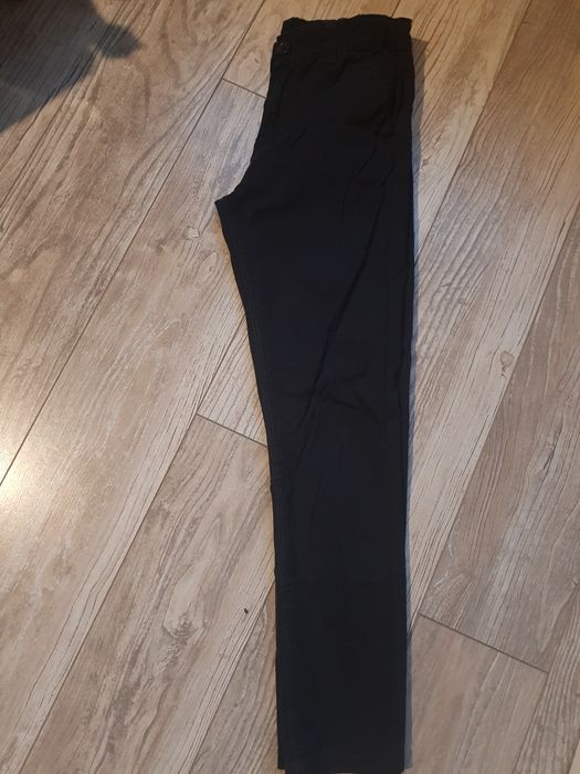 Eleganckie Granatowe spodnie rozmiar 146cm