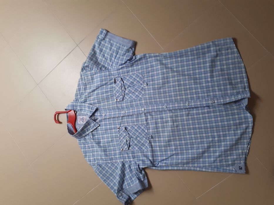 Camisa znos bom estado