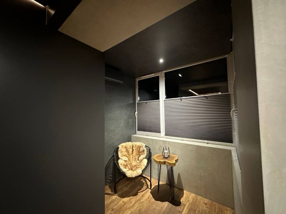 Однокімнатна, дизайнерська квартира в центрі