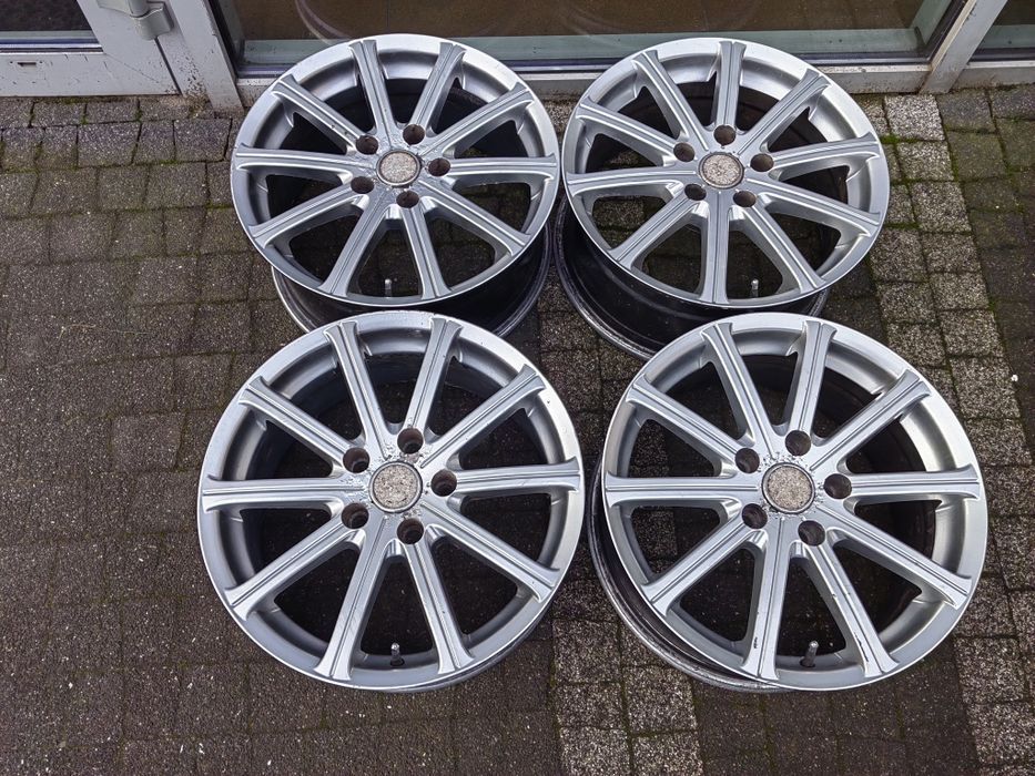 17"  OPEL INSIGNIA Vw T5 T6 Caravelle Multivan BMW 5*120 Et34