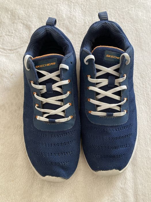 Кросівкі Skechers розмір 40-41