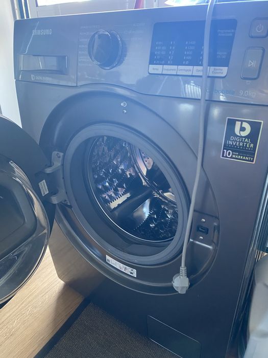 Maquina de lavar roupa