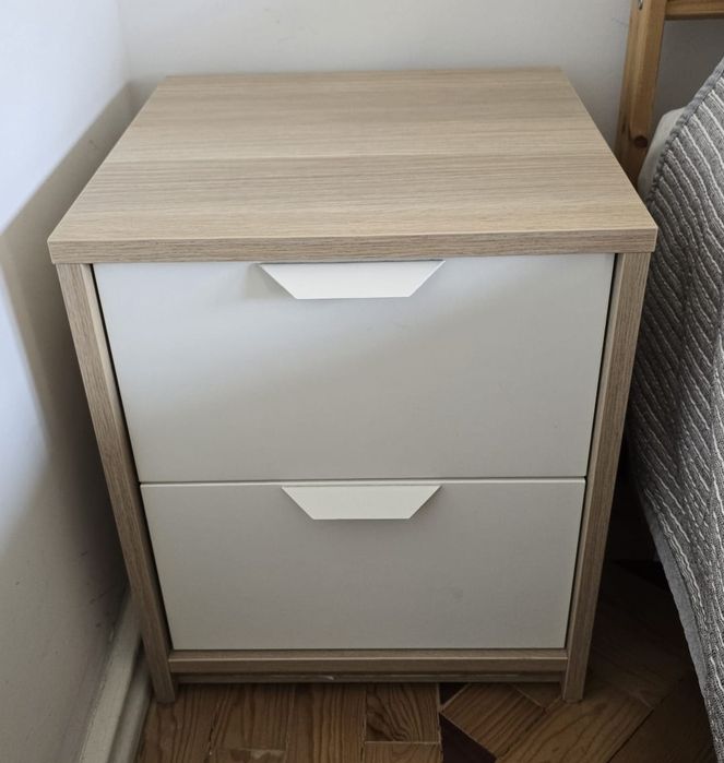 Duas Mesa de cabeceira IKEA STORKLINTA – 2 gavetas