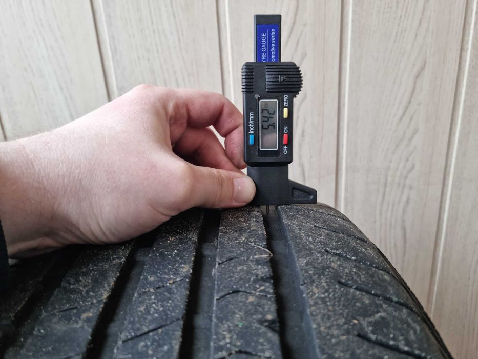 Bridgestone Ecopia EP300 225/55 R17 97V